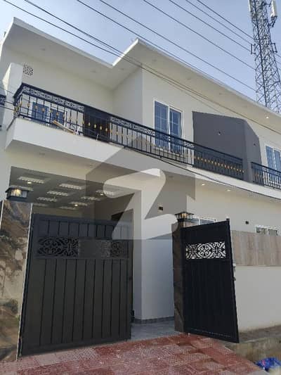 ماڈل ٹاؤن ملتان میں 4 کمروں کا 6 مرلہ مکان 90.0 ہزار میں کرایہ پر دستیاب ہے۔