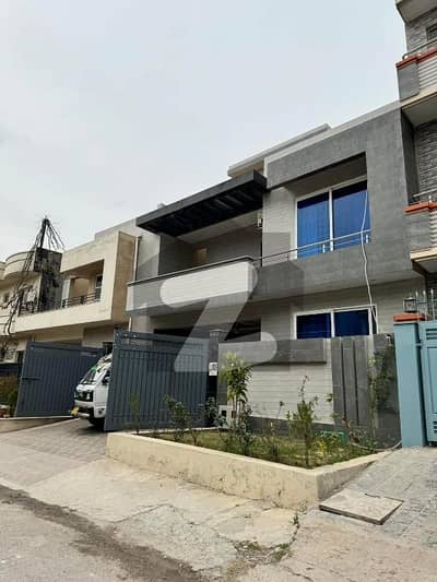 2 Bed Ground Portion Available For Rent In Gulraiz