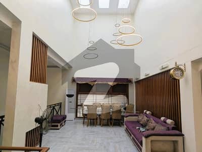 ڈی ایچ اے فیز 6 ڈی ایچ اے ڈیفینس,کراچی میں 6 کمروں کا 1 کنال مکان 18.0 کروڑ میں برائے فروخت۔