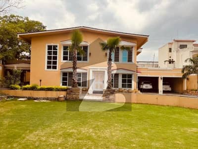 4 kanal Luxury House Available For Rent in Saddar Rawalpindi