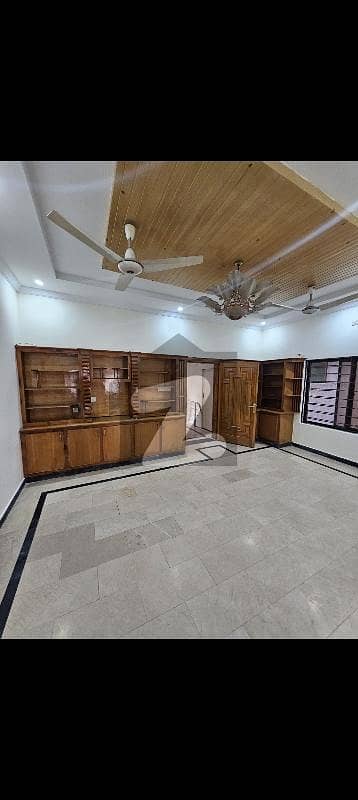 7 Marla Ground Portion Prime Location For Rent In G-13