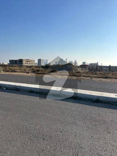 پینینزولیا کمرشل ایریا ڈی ایچ اے فیز 8,ڈی ایچ اے ڈیفینس,کراچی میں 4 مرلہ کمرشل پلاٹ 6.2 کروڑ میں برائے فروخت۔