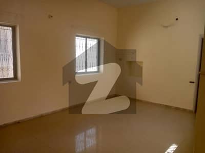 2Bed Lounge Available For Rent