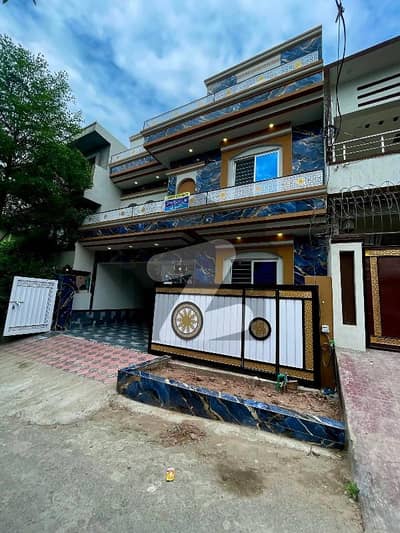 ائیرپورٹ ہاؤسنگ سوسائٹی راولپنڈی میں 4 کمروں کا 6 مرلہ مکان 2.4 کروڑ میں برائے فروخت۔