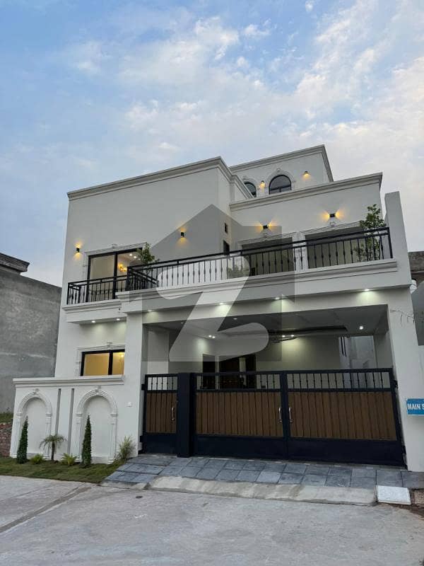 موہرا نور روڈ اسلام آباد میں 5 کمروں کا 12 مرلہ مکان 4.5 کروڑ میں برائے فروخت۔ موہرا نور روڈ اسلام آباد میں 5 کمروں کا 12 مرلہ مکان 4.5 کروڑ میں برائے فروخت۔