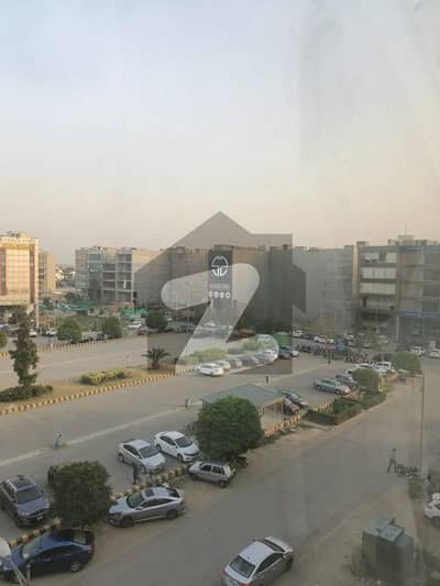 ڈی ایچ اے فیز 6 - سی سی اے بلاک ڈی ایچ اے فیز 6,ڈیفنس (ڈی ایچ اے),لاہور میں 8 مرلہ Studio عمارت 5.5 لاکھ میں کرایہ پر دستیاب ہے۔