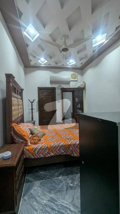 Unoccupied Prime Location House Of 7 Marla Is Available For sale In Officers Colony 2