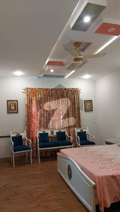 ڈی ایچ اے فیز 3 ڈیفنس (ڈی ایچ اے),لاہور میں 3 کمروں کا 1 کنال بالائی پورشن 1.5 لاکھ میں کرایہ پر دستیاب ہے۔