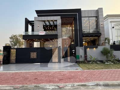 1 KANAL ULTRA LUXURY MODREN HOUSE FOR SALE IN TIPU BLOCK SECTOR F BAHRIA TOWN LAHORE