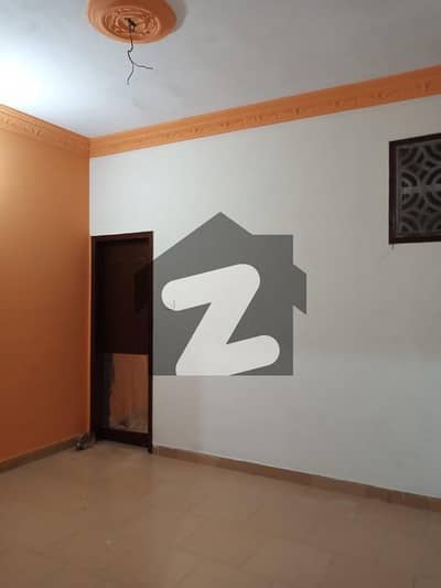 A Prime Location Flat Of 450 Square Feet In Karachi