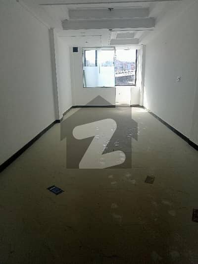 ایف ۔ 11 مرکز ایف ۔ 11,اسلام آباد میں 6 مرلہ Studio دفتر 2.5 لاکھ میں کرایہ پر دستیاب ہے۔