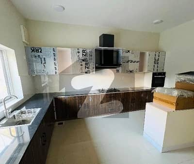 ایف ۔ 6/3 ایف ۔ 6,اسلام آباد میں 6 کمروں کا 2 کنال مکان 12.0 لاکھ میں کرایہ پر دستیاب ہے۔