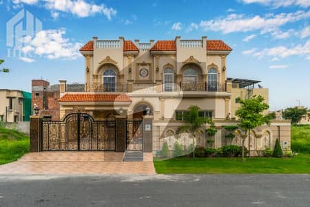 1 KANAL SPANISH DESIGNE TOP LOCATION BUNGLOW DHA LAHORE