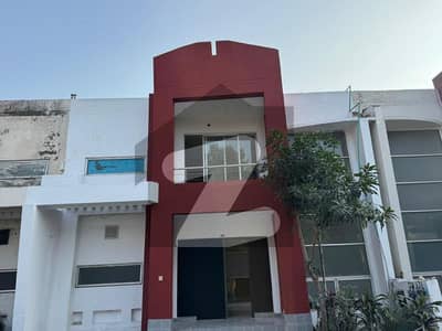 بحریہ ٹاؤن سفاری ولاز بحریہ ٹاؤن سیکٹر B,بحریہ ٹاؤن,لاہور میں 3 کمروں کا 5 مرلہ مکان 1.55 کروڑ میں برائے فروخت۔