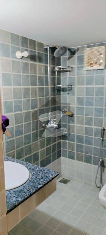 علامہ اقبال ٹاؤن لاہور میں 4 کمروں کا 5 مرلہ مکان 2.2 کروڑ میں برائے فروخت۔ علامہ اقبال ٹاؤن لاہور میں 4 کمروں کا 5 مرلہ مکان 2.2 کروڑ میں برائے فروخت۔