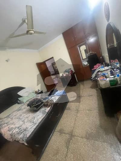 Allama Iqbal Town 5 Marla House For Sale best investment