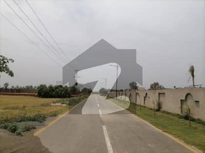فارمرز فارمز 2 برکی روڈ,کینٹ,لاہور میں 1 کنال رہائشی پلاٹ 70.0 لاکھ میں برائے فروخت۔