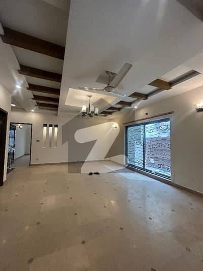 10 Marla Beautiful Full House Available For Rent In Dha Phase 5 Hot Location Near To Park