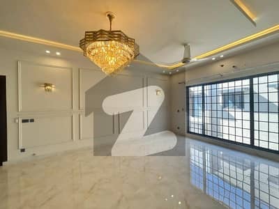 بحریہ گارڈن سٹی بحریہ ٹاؤن,اسلام آباد میں 4 کمروں کا 2 کنال بالائی پورشن 1.7 لاکھ میں کرایہ پر دستیاب ہے۔