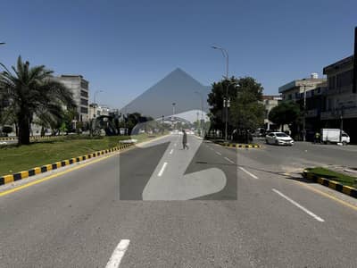 5 Marla Facing Park Plot Is Available For Sale In Central Park Lahore