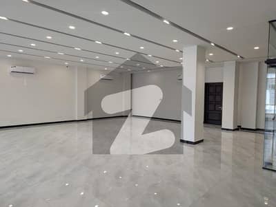 سوِل لائنز کراچی میں 3 کمروں کا 14 مرلہ علاوہ 38.1 لاکھ میں کرایہ پر دستیاب ہے۔