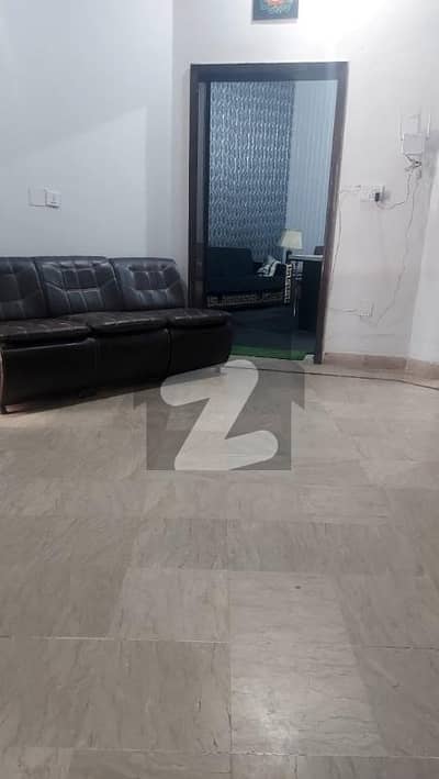 جوہر ٹاؤن فیز 2 جوہر ٹاؤن,لاہور میں 1 کمرے کا 5 مرلہ زیریں پورشن 50.0 ہزار میں کرایہ پر دستیاب ہے۔