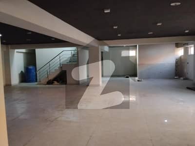 قائداعظم انڈسٹریل اسٹیٹ لاہور میں 2 کمروں کا 2 کنال دفتر 7.5 لاکھ میں کرایہ پر دستیاب ہے۔