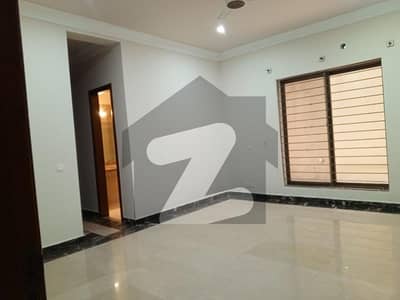 F11 2 Bedroom 2 Bath Upper Portion Drawing TV Lounge Common Gate ,