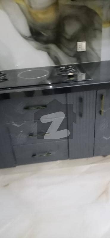 120 Yards One Unit House 2 Kitchens 6 Washrooms