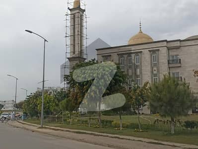 ٹاپ سٹی 1 - بلاک بی ٹاپ سٹی 1,اسلام آباد میں 1 کنال رہائشی پلاٹ 2.8 کروڑ میں برائے فروخت۔