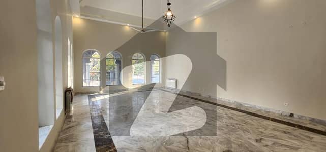 UPPER PORTION FOR RENT IN F-6