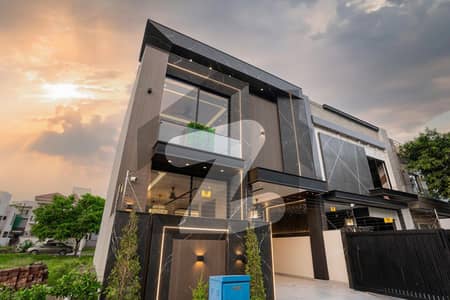 ڈی ایچ اے 9 ٹاؤن ڈیفنس (ڈی ایچ اے),لاہور میں 3 کمروں کا 5 مرلہ مکان 1.05 لاکھ میں کرایہ پر دستیاب ہے۔