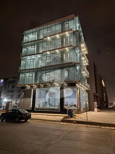 المرتضی کمرشل ایریا ڈی ایچ اے فیز 8,ڈی ایچ اے ڈیفینس,کراچی میں 4 کنال Studio دفتر 4.8 لاکھ میں کرایہ پر دستیاب ہے۔