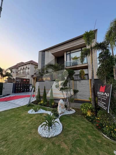 ڈی ایچ اے فیز 6 ڈیفنس (ڈی ایچ اے),لاہور میں 5 کمروں کا 1 کنال مکان 17.9 کروڑ میں برائے فروخت۔