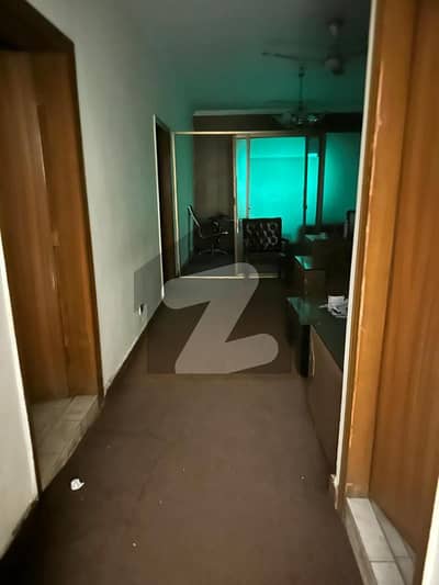 800 Sq Feet Fully Furnished Office For Rent At An Ideal Location