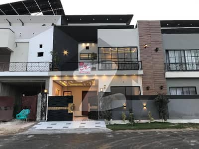 4.67 Marla Triple Story Luxurious House Available For Sale In Buch Executive Villas Multan