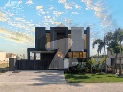 ڈی ایچ اے فیز 7 - بلاک کیو فیز 7,ڈیفنس (ڈی ایچ اے),لاہور میں 6 کمروں کا 1 کنال مکان 6.95 کروڑ میں برائے فروخت۔