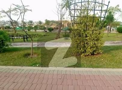 5 Marla corner Beautifull Plot with Park urgent sale