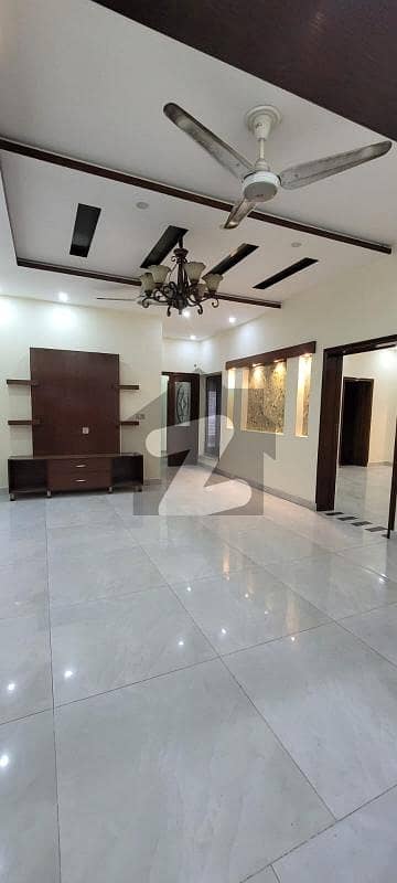 10 Marla House For Sale CC Block Bahria Town Lahore