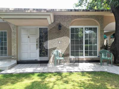 Old House Is For SALE In F-8