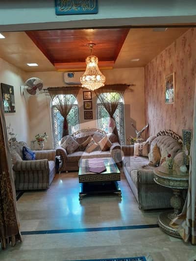 REGISTRY HOUSE FOR SALE AVAILABLE WITH GAS