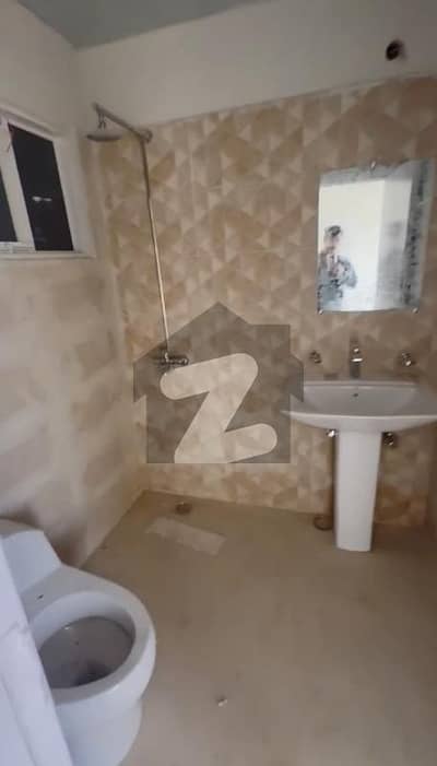 930 Sqft 2 Bed Corner Flat on 9th Floor for Sale at Green Highters