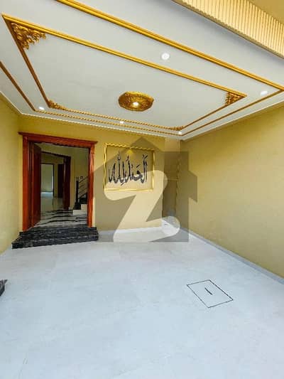 10 Marla Luxury House for Rent | Bahria Town Lahore | 5 Bedrooms