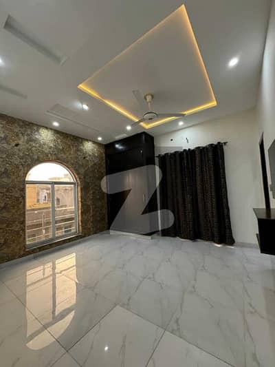 الکبیر ٹاؤن - فیز 1 الکبیر ٹاؤن,رائیونڈ روڈ,لاہور میں 2 کمروں کا 7 مرلہ زیریں پورشن 70.0 ہزار میں کرایہ پر دستیاب ہے۔