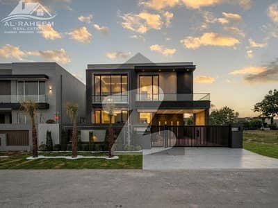 ڈی ایچ اے فیز 6 - بلاک ڈی فیز 6,ڈیفنس (ڈی ایچ اے),لاہور میں 5 کمروں کا 1 کنال مکان 8.45 کروڑ میں برائے فروخت۔