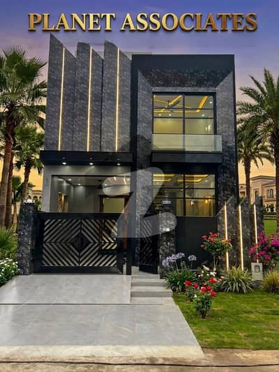 Bankers Avenue 5 Marla Brand New Ultra Modern House