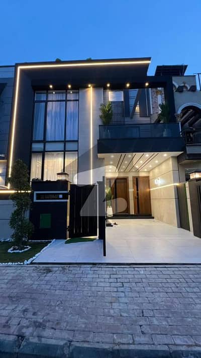 Luxary 5 Marla Brand New House For Sale In Phase 1 Bahria Orchard Eastern Ext Raiwind Lahore