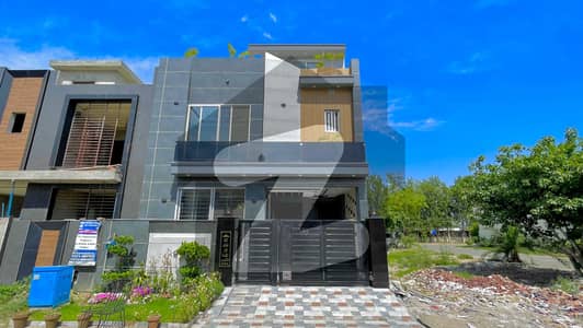 Beautiful 5marla house