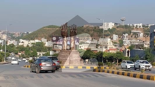 بحریہ گرینز۔ اوورسیز انکلیو - سیکٹر 2 بحریہ گرینز۔ اوورسیز انکلیو,بحریہ ٹاؤن فیز 8,بحریہ ٹاؤن راولپنڈی,راولپنڈی میں 10 مرلہ رہائشی پلاٹ 1.85 کروڑ میں برائے فروخت۔