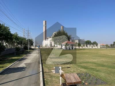 ایل ڈی اے ایوینیو لاہور میں 1 کنال رہائشی پلاٹ 1.9 کروڑ میں برائے فروخت۔